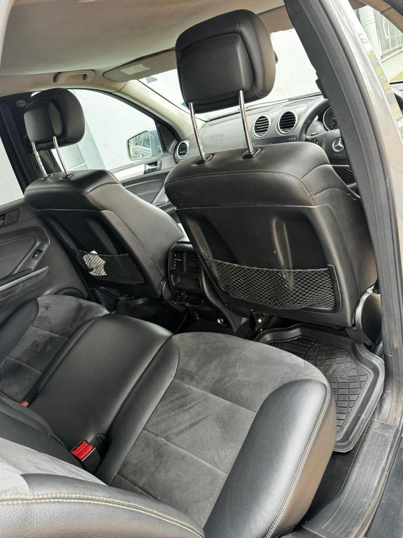 A picture of MERCEDES BENZ 4MATIC
