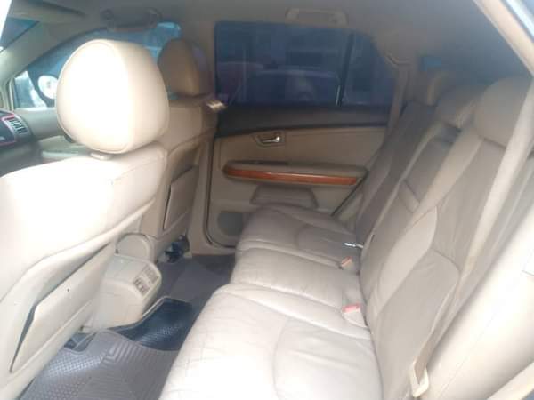A picture of Check out this Rx330 Year 05 Neatly Repainted Car with