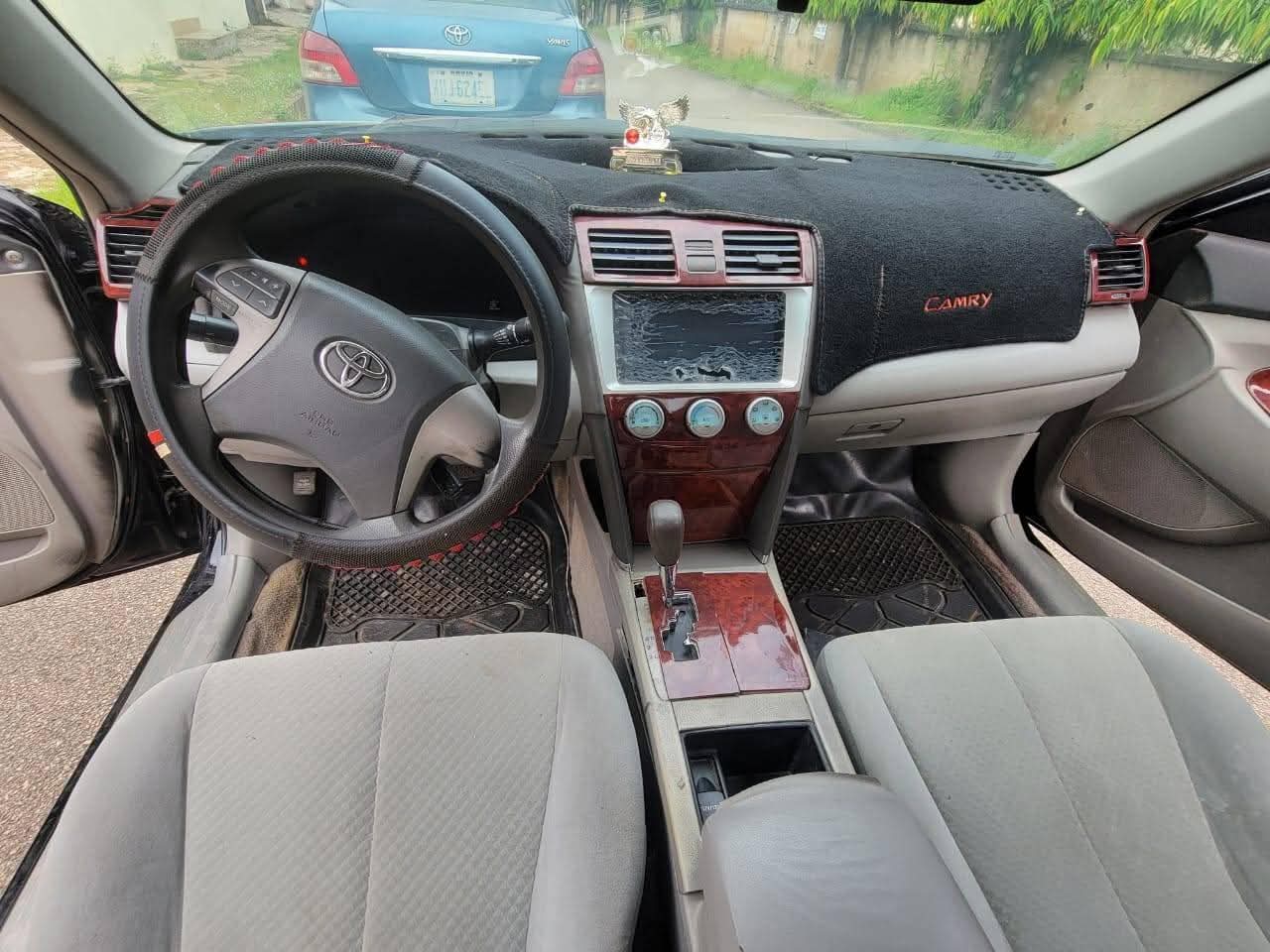 A picture of 2008 Toyota camry