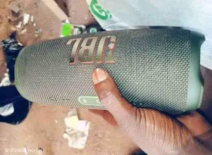 A picture of 2year used JBL Charge 5 Portable Bluetooth Speaker for sale