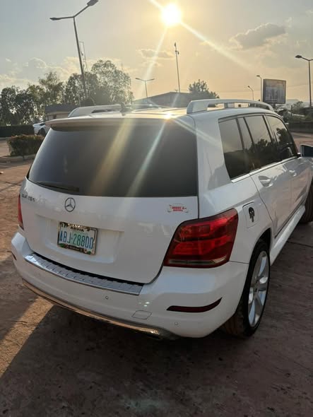 A picture of Clean GLK
