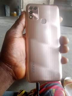 A picture of Infinix HOT 11 play