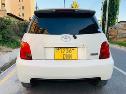A picture of TOYOTA IST FOR SALE 0678231220
