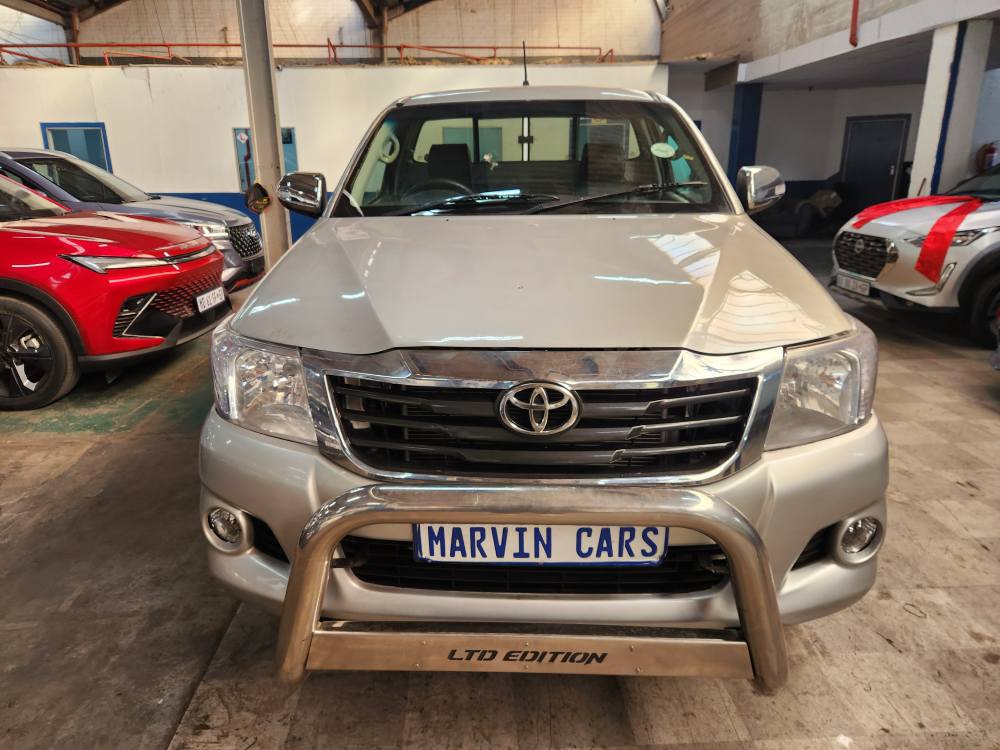 used toyota hilux