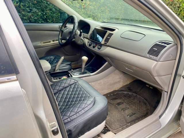 A picture of 2005 Toyota Camry