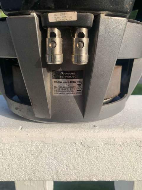 speakers