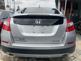 A picture of Honda crosstour 2015