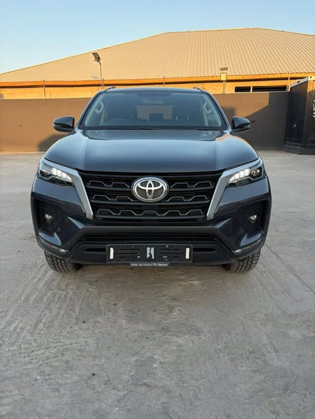 A picture of 2021 Toyota fortuner