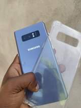 A picture of samsung note 8