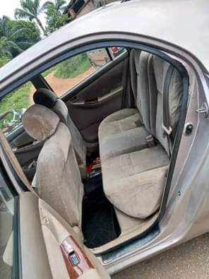 A picture of 2004 Toyota Corolla LE Available 4 4 Million naira Location