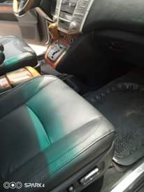 A picture of Lexus RX350
