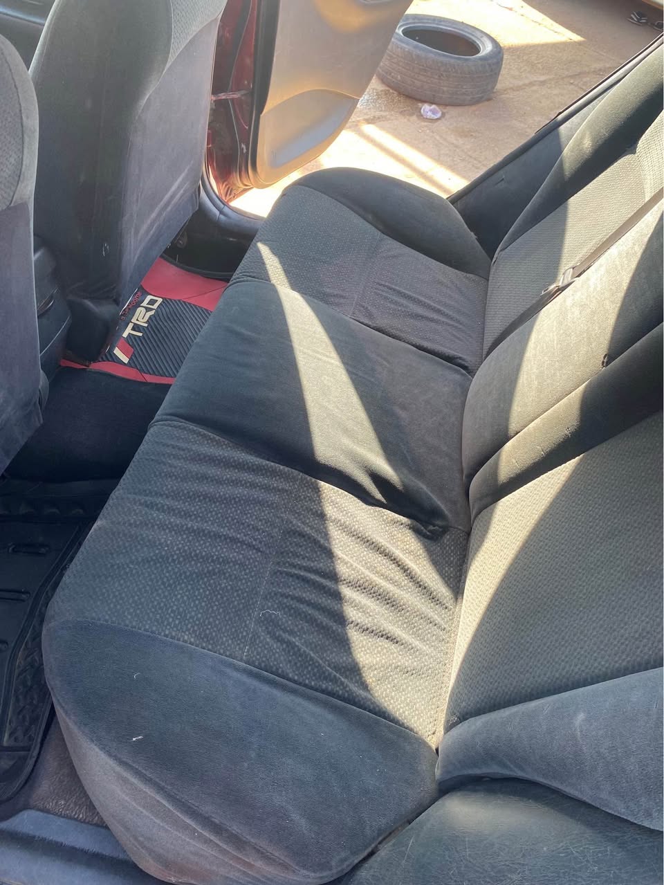 A picture of 04 Corolla