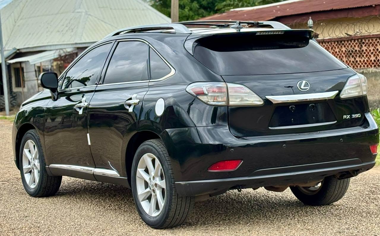 A picture of An extremely clean Nigeria used clean 2011 Lexus RX350 with