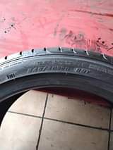 A picture of 245 40 20 Runflat
