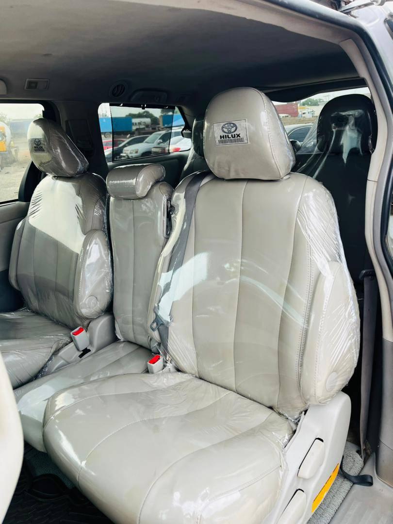 A picture of Car