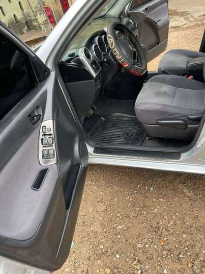 A picture of 2006 Toyota matrix registered