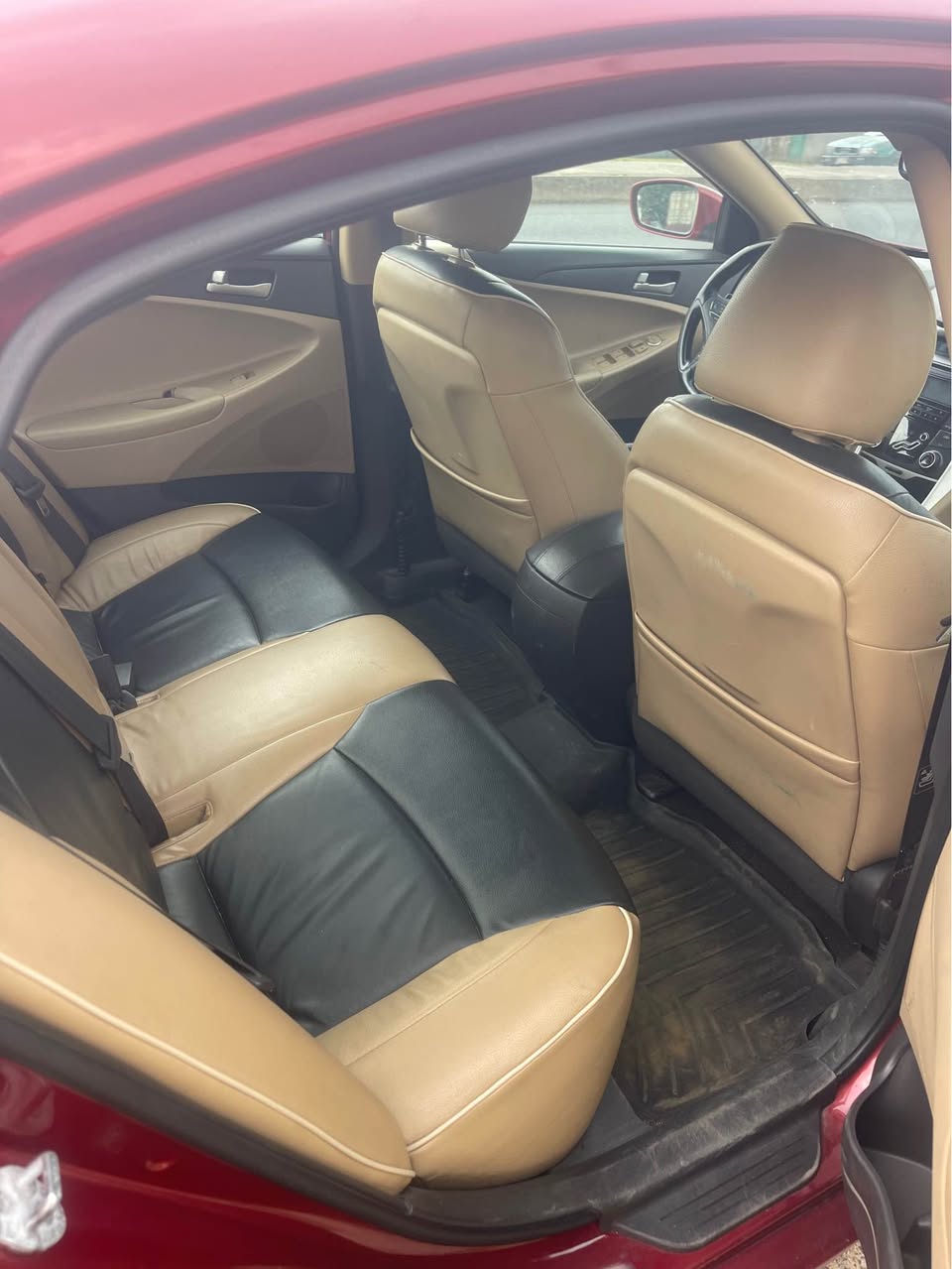 A picture of Foreign used Hyundai Sonata 2012