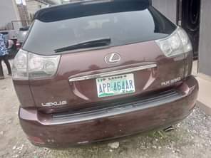 A picture of Lexus Rx 330 Everything working Port Harcourt 07035209019 5 8m