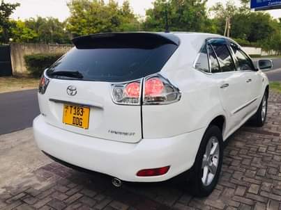 A picture of TOYOTA HARRIER NEW MODEL BEI ............18M 0757455444
