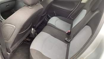 A picture of Peugeot 206 Original duty Firssssstt body Super fuel economy No