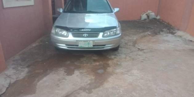 A picture of 2002 Toyota Camry 2 2