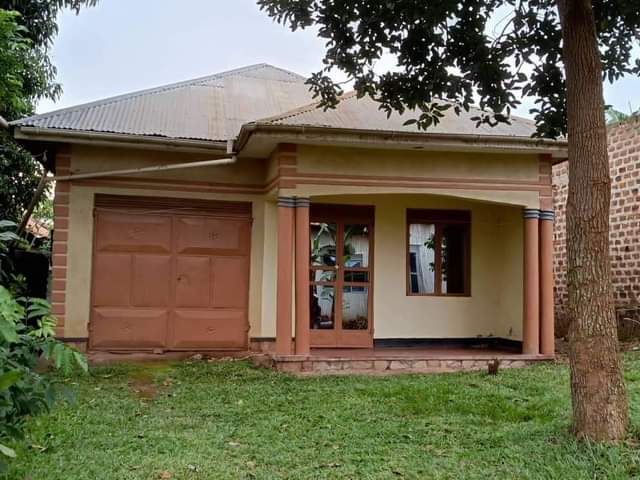 A picture of House at Nakwero kira