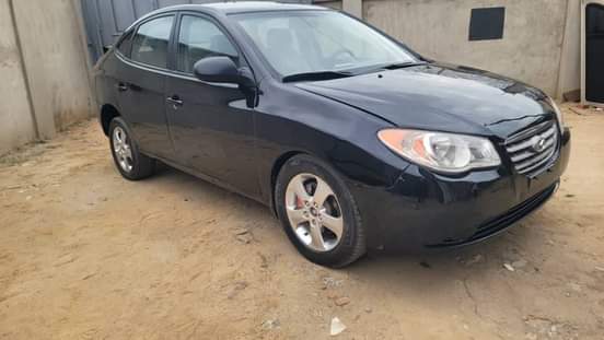 A picture of Hyundai elantra 2011 Automatic transmission Flashed on first body Engine