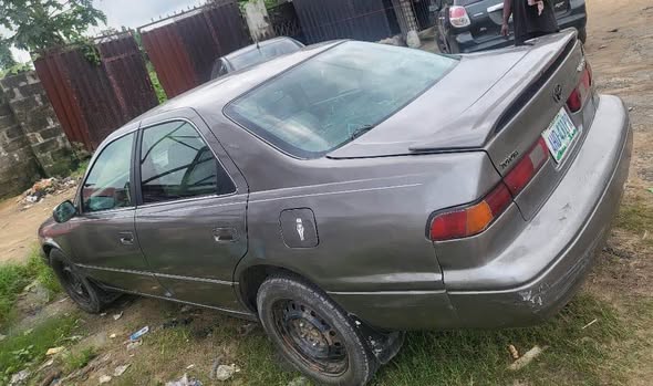 A picture of Toyota tiny light for sale price 2 3m call 08063318125