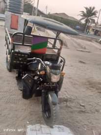 A picture of Lipo vizur Bado jipya kabisa sinaga mali mbovu
