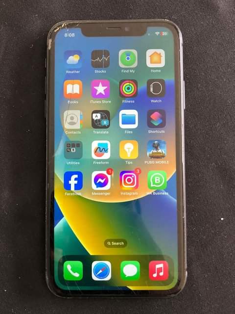 iPhone M.