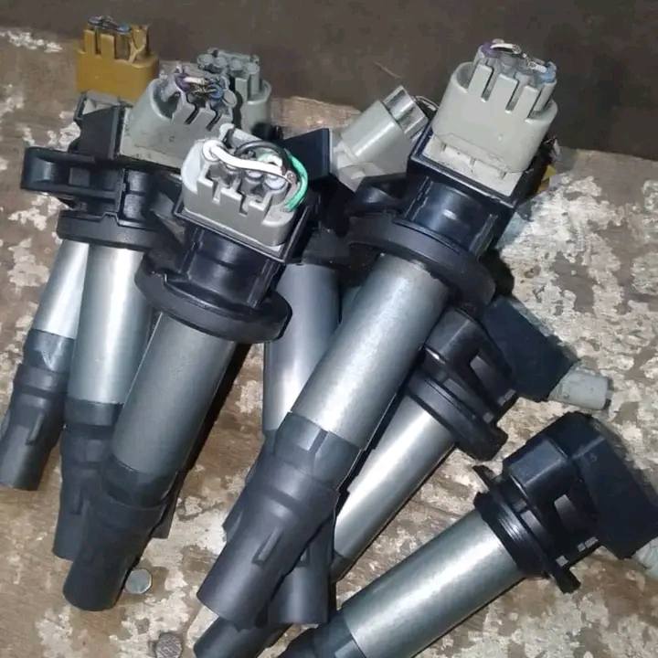 A picture of Spark plugs Harrier Ford raptor Nissan land cruiser gxr Subaru
