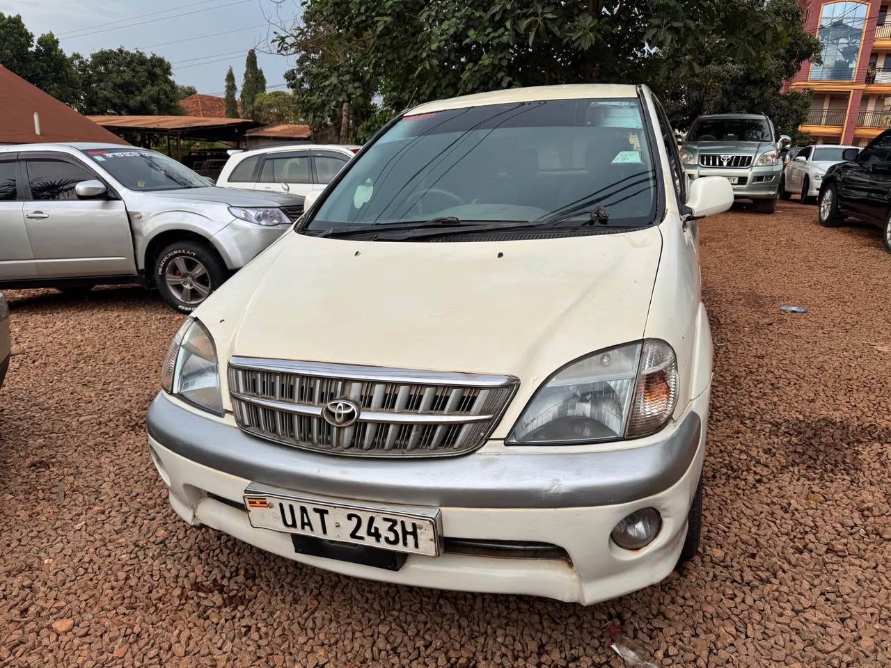 toyota nadia
