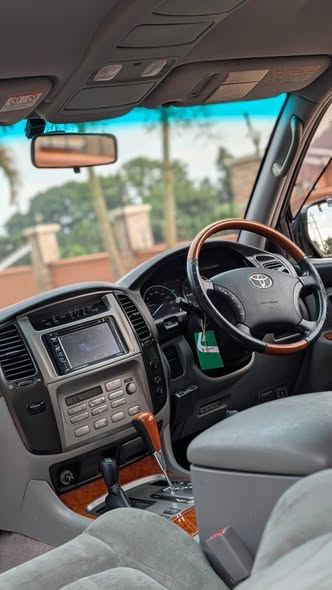 A picture of 2007 Toyota Land Cruiser