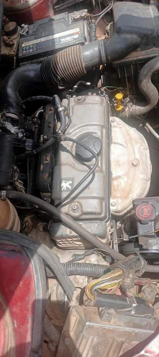 A picture of 206 Peugeot