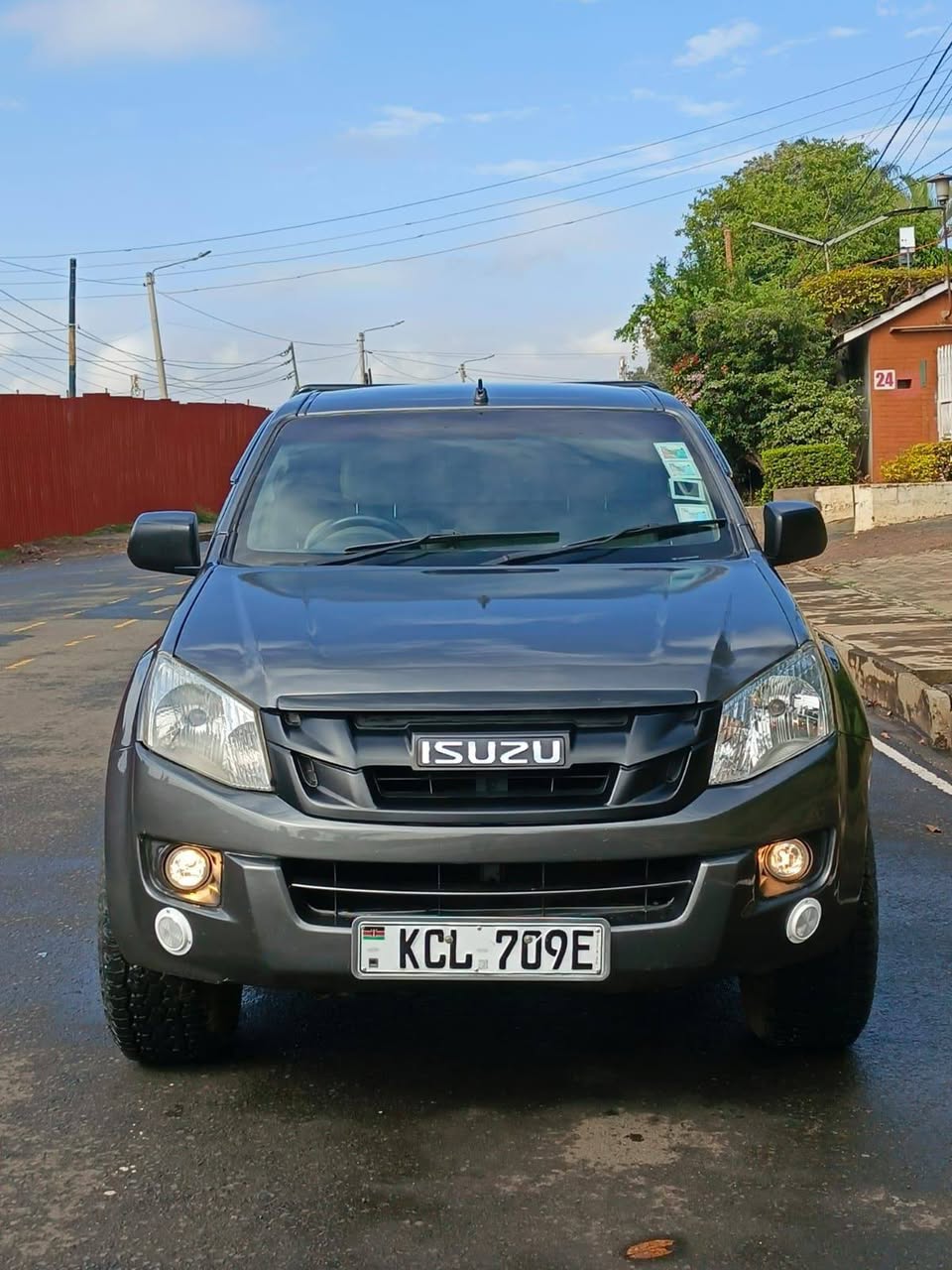 isuzu dmax