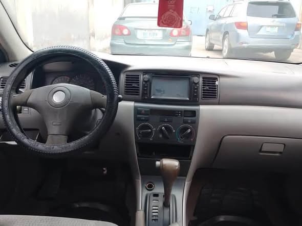 A picture of Toyota Corolla 2006