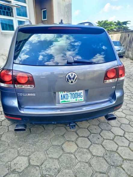 A picture of Registered Volkswagen Touareg 2007 model