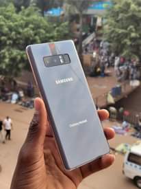 A picture of Samsung galaxy note8 64GB