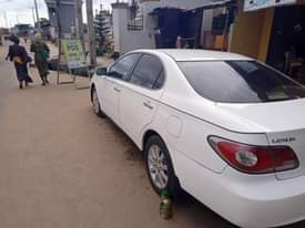 A picture of Lexus ES 330 complete Tok standard