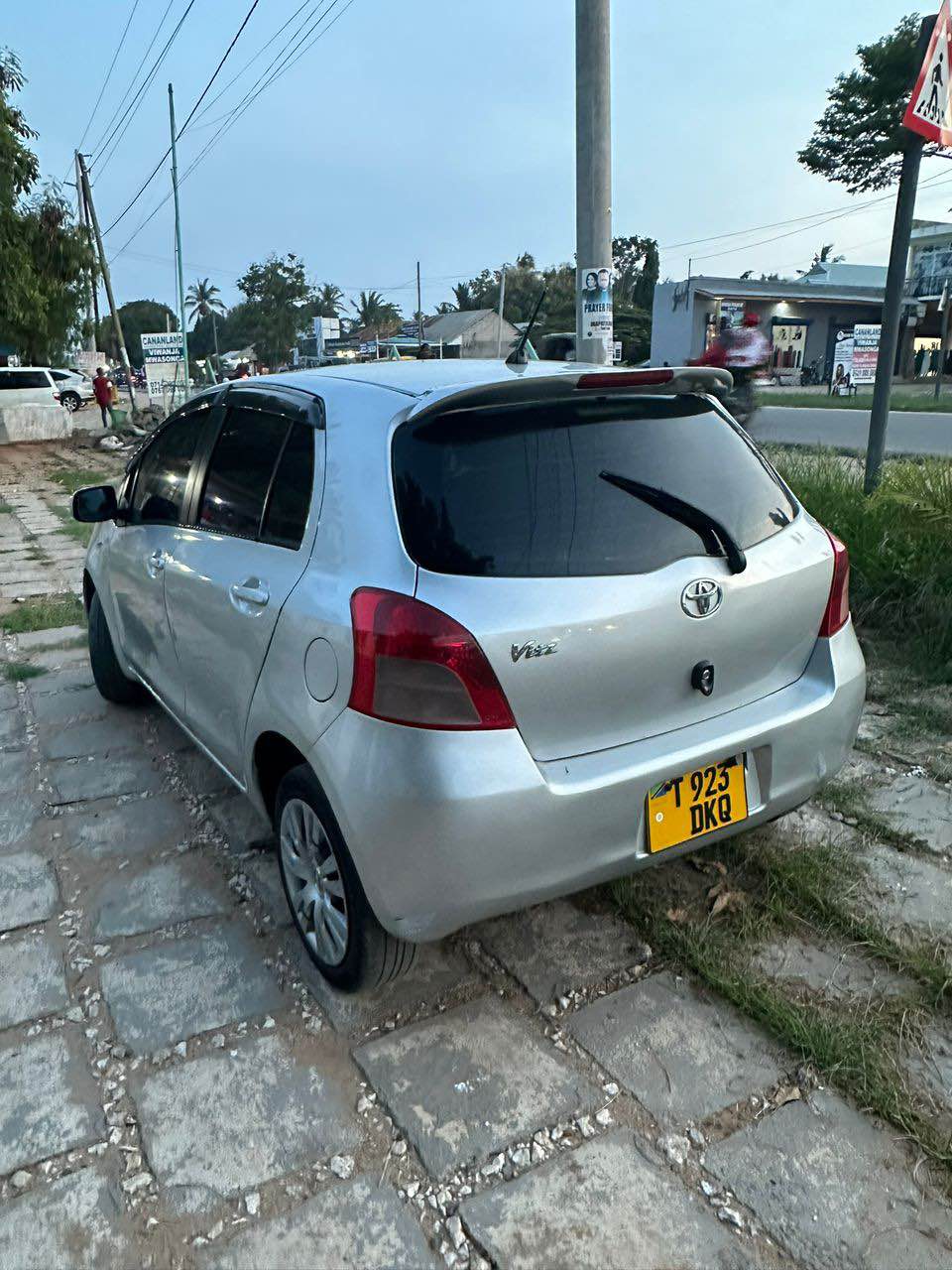 A picture of Toyota vits new model on sale BEI 6 9M0753322015