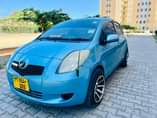 A picture of 2003 Toyota Vits new 1