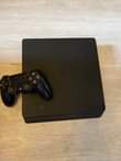 A picture of Playstation 4 Slim