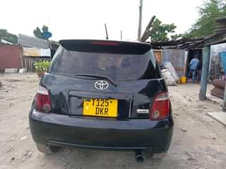 A picture of TOYOTA IST IMENYOOKA 0788167284