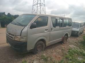 A picture of Toyota Hummer 1 is available with good condition untouched engine