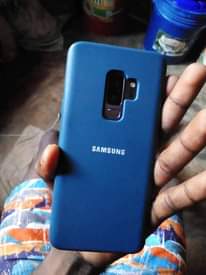 A picture of Samsung galaxy s9 