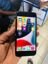 A picture of 128gb iPhone 7 quick sale