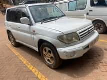 A picture of Pajero io 8 5m 0775636888 0700646947