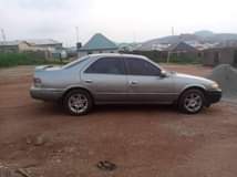 A picture of 2000 Toyota Camry Automatic