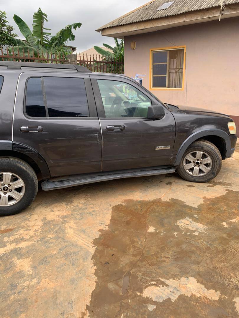 A picture of Ford Explorer 2007 Engine and Gear untouched 3.2M settlement 100k