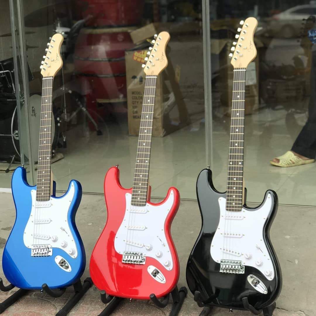 A picture of Guitars 0708392737